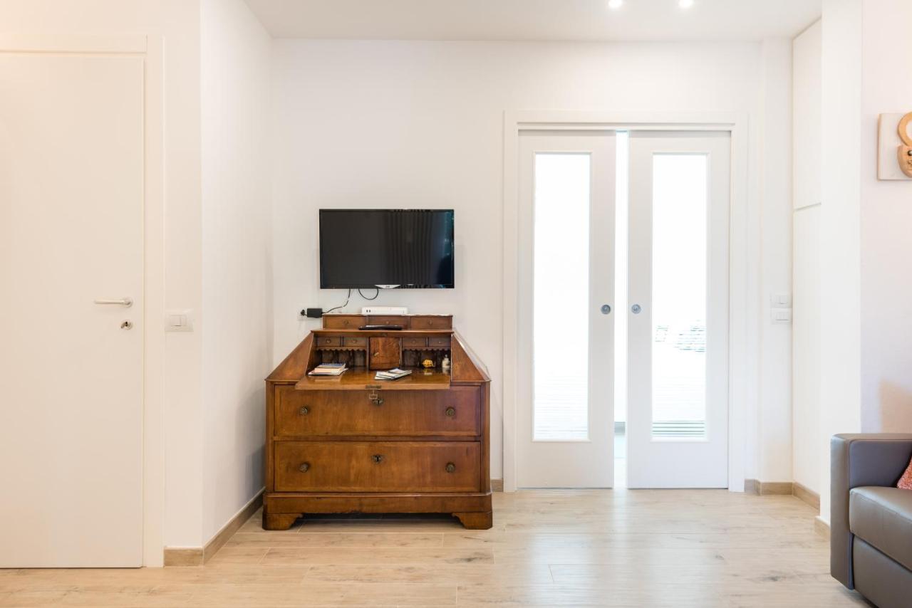 Cool Flat Alberti Lift, Terraces, Free Parking Florencia Exterior foto