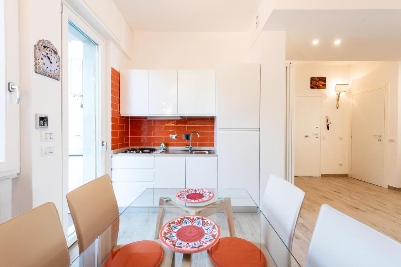 Cool Flat Alberti Lift, Terraces, Free Parking Florencia Exterior foto